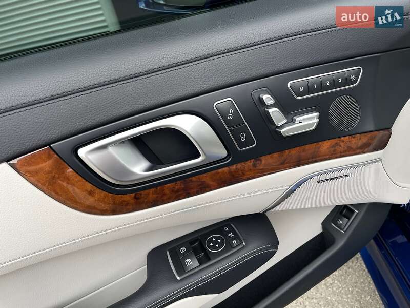 Родстер Mercedes-Benz SL-Class 2017 в Киеве