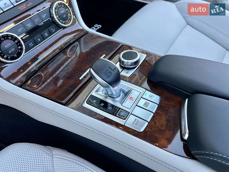 Родстер Mercedes-Benz SL-Class 2017 в Киеве