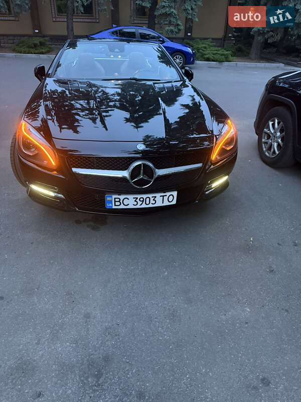 Родстер Mercedes-Benz SL-Class 2015 в Полтаве фото 14 Родстер Mercedes-Benz SL-Class 2015 в Полтаве