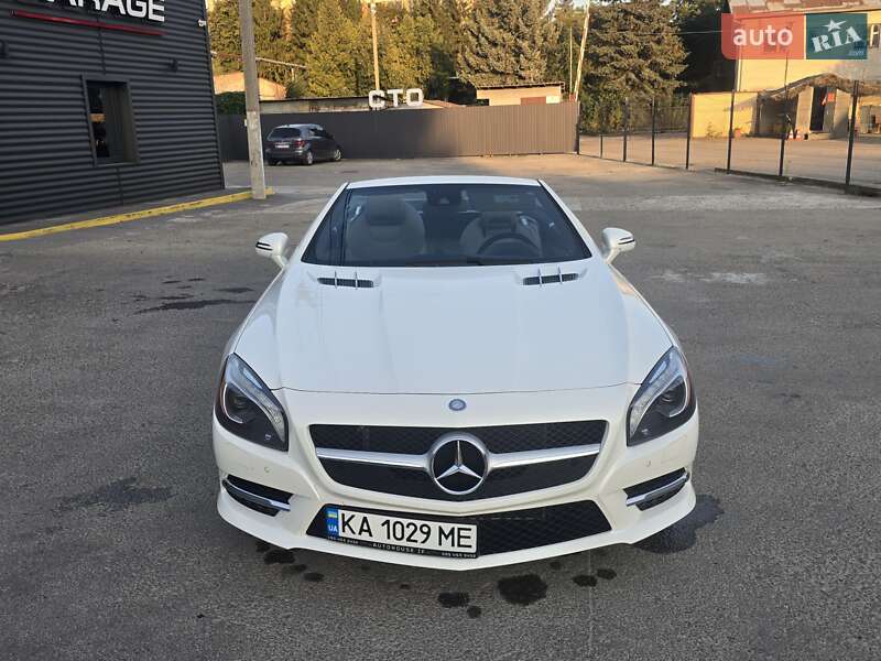 Mercedes-Benz SL-Class 2015