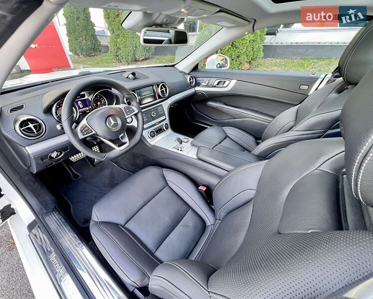 Родстер Mercedes-Benz SL-Class 2017 в Киеве фото 29 Родстер Mercedes-Benz SL-Class 2017 в Киеве