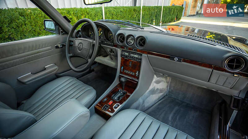 Родстер Mercedes-Benz SL-Class 1986 в Чернівцях фото 5 Родстер Mercedes-Benz SL-Class 1986 в Чернівцях