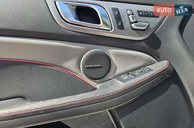 Родстер Mercedes-Benz SLC-Class 2018 в 