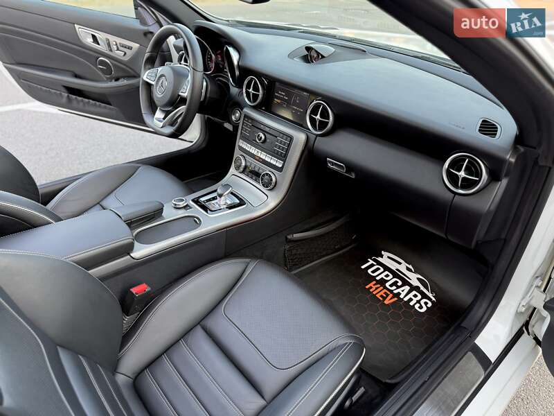 Родстер Mercedes-Benz SLC-Class 2019 в Киеве