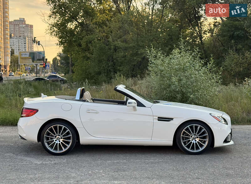Родстер Mercedes-Benz SLC-Class 2018 в Киеве