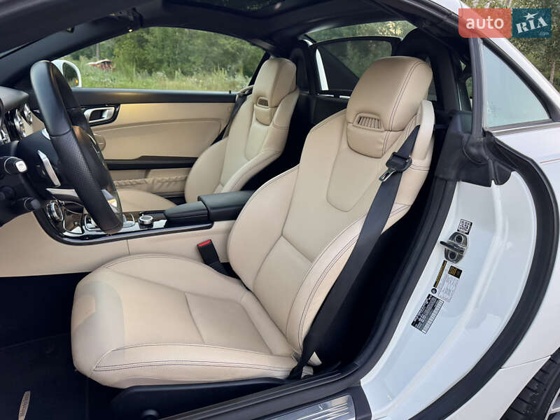 Родстер Mercedes-Benz SLC-Class 2018 в Киеве