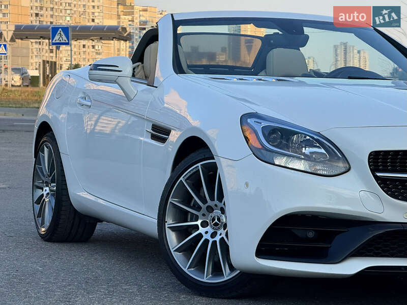 Родстер Mercedes-Benz SLC-Class 2018 в Киеве