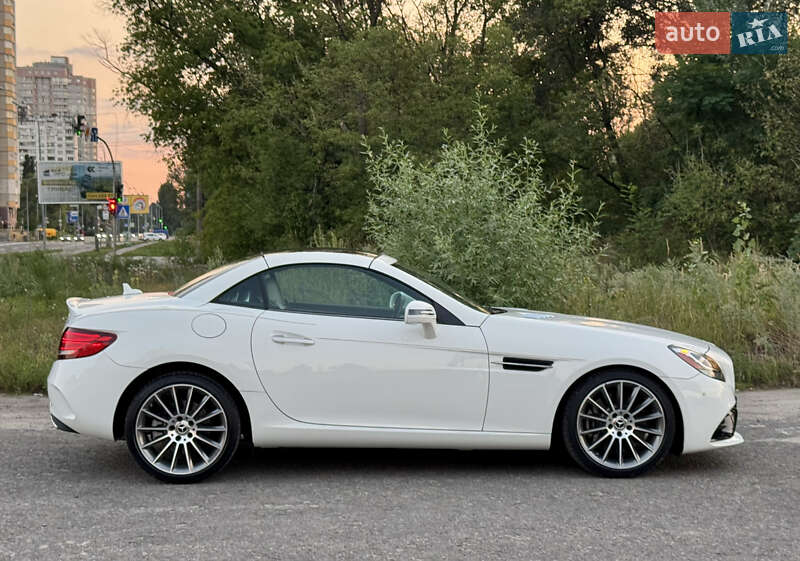 Родстер Mercedes-Benz SLC-Class 2018 в Киеве