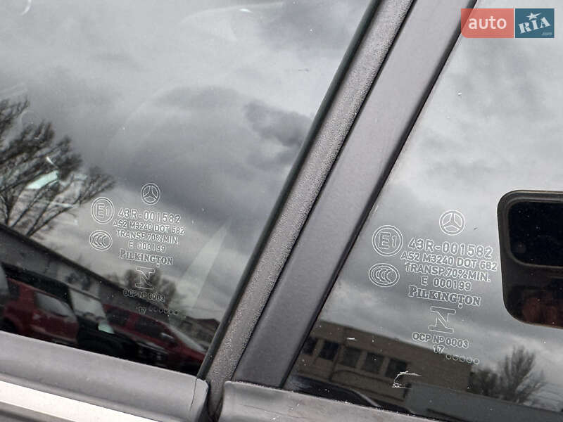 Родстер Mercedes-Benz SLC-Class 2018 в Дніпрі