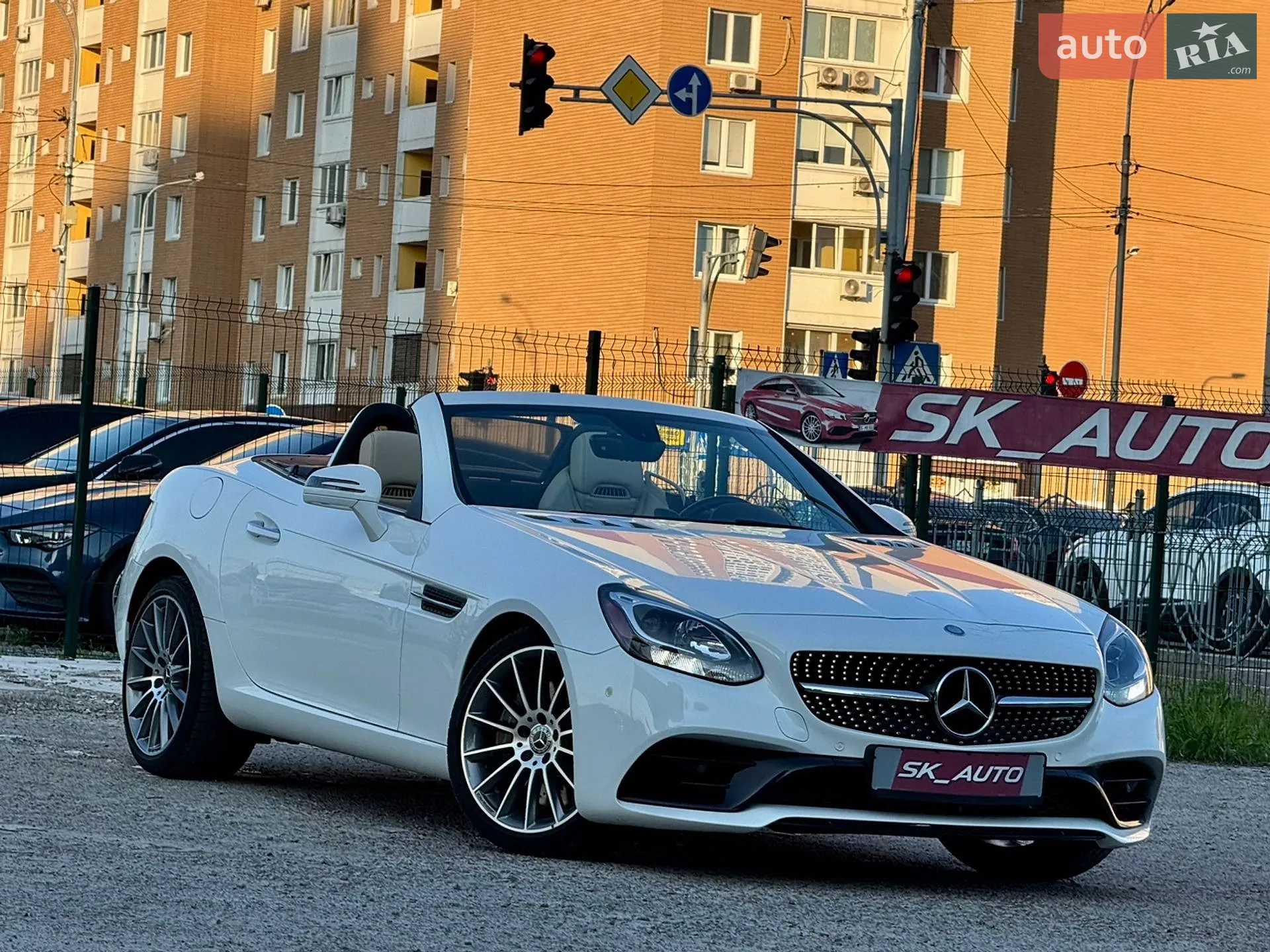 2018 Mercedes-Benz SLC-klasse - мініатюра 3