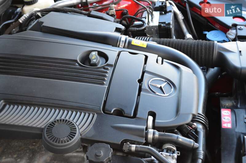 Кабриолет Mercedes-Benz SLK-Class 2012 в Луцке