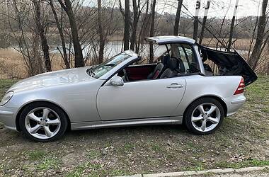 Кабріолет Mercedes-Benz SLK-Class 2001 в 
