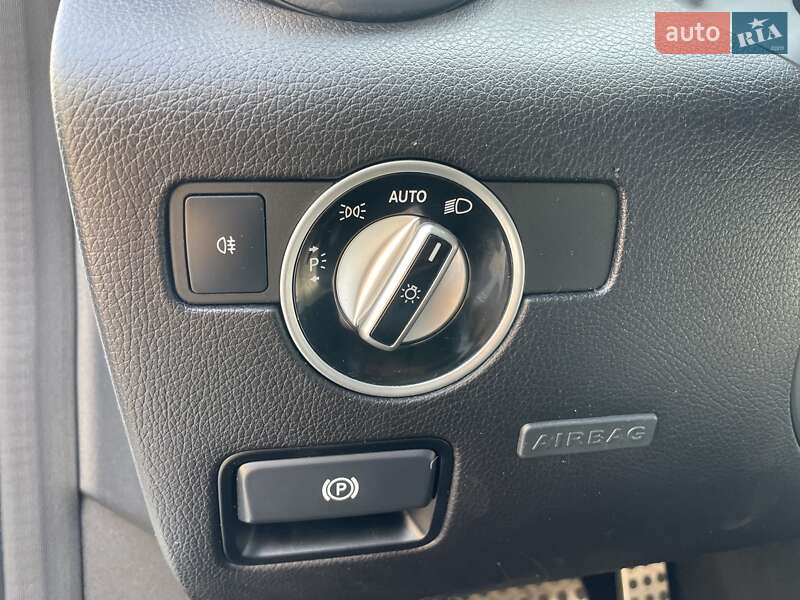 Родстер Mercedes-Benz SLK-Class 2015 в Києві