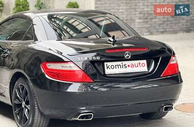 Родстер Mercedes-Benz SLK-Class 2013 в 