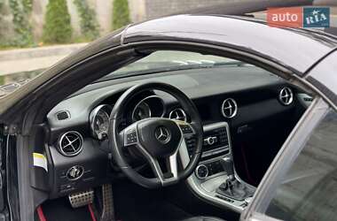 Родстер Mercedes-Benz SLK-Class 2013 в 
