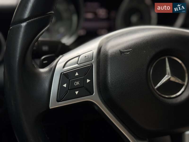 Родстер Mercedes-Benz SLK-Class 2013 в Хмельницком фото 31 Родстер Mercedes-Benz SLK-Class 2013 в Хмельницком