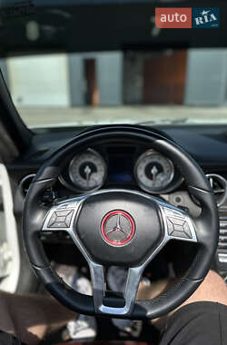 Родстер Mercedes-Benz SLK-Class 2013 в 