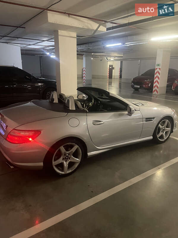 Родстер Mercedes-Benz SLK-Class 2013 в 