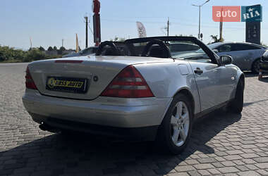 Родстер Mercedes-Benz SLK-Class 1998 в 