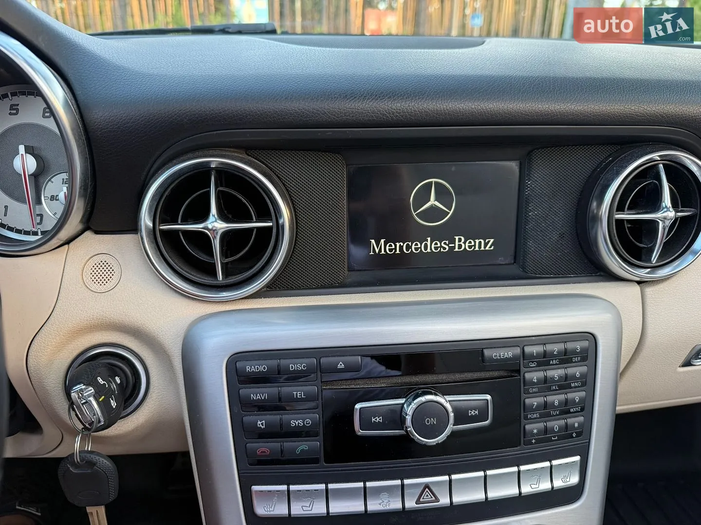 2012 Mercedes-Benz SLK-klasse - мініатюра 22