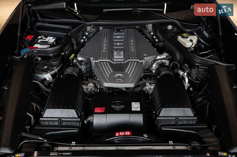 Купе Mercedes-Benz SLS AMG 2011 в Києві