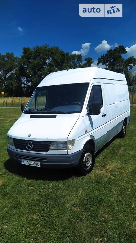 Mercedes-Benz Sprinter 208 груз.