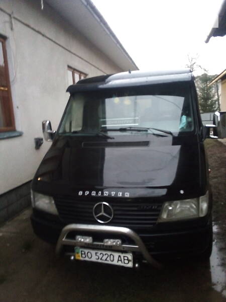 Mercedes-Benz Sprinter 312 пасс.