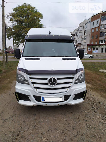 Mercedes-Benz Sprinter 319 пасс.