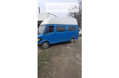 Микроавтобус Mercedes-Benz Sprinter 1981 в Каменец-Подольском