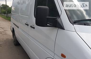  Mercedes-Benz Sprinter 2000 в Сокирянах