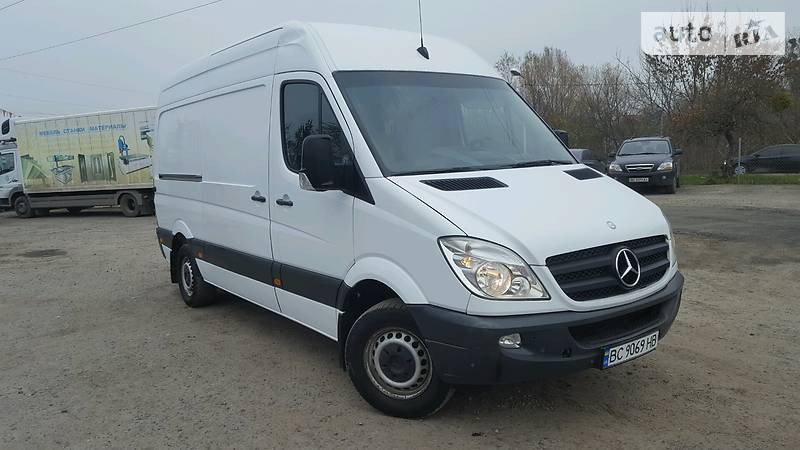 Микроавтобус Mercedes-Benz Sprinter 2011 в Львове