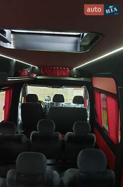 Микроавтобус Mercedes-Benz Sprinter 2013 в 