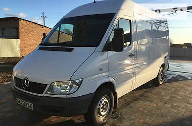 Вантажний фургон Mercedes-Benz Sprinter 2005 в Харкові