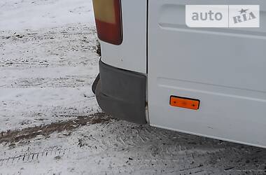 Мікроавтобус Mercedes-Benz Sprinter 2001 в 