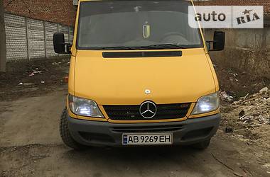 Микроавтобус Mercedes-Benz Sprinter 2004 в Могилев-Подольске