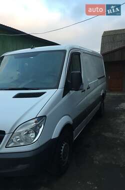 Грузовой фургон Mercedes-Benz Sprinter 2009 в Корце