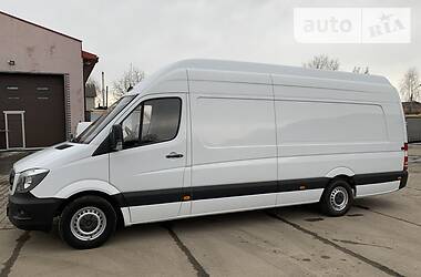 Грузовой фургон Mercedes-Benz Sprinter 2016 в Черновцах