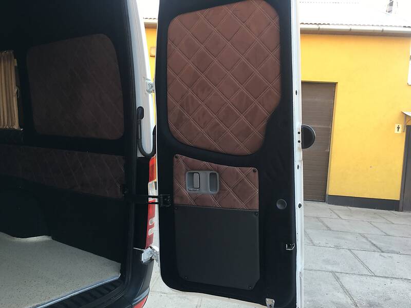 Микроавтобус Mercedes-Benz Sprinter 2015 в Тячеве фото 92 Микроавтобус Mercedes-Benz Sprinter 2015 в Тячеве
