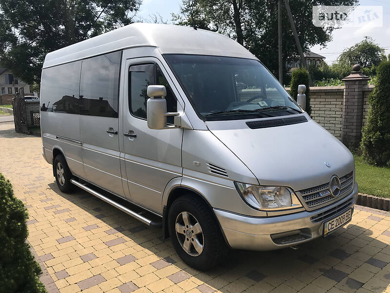 Мікроавтобус Mercedes-Benz Sprinter 2004 в 