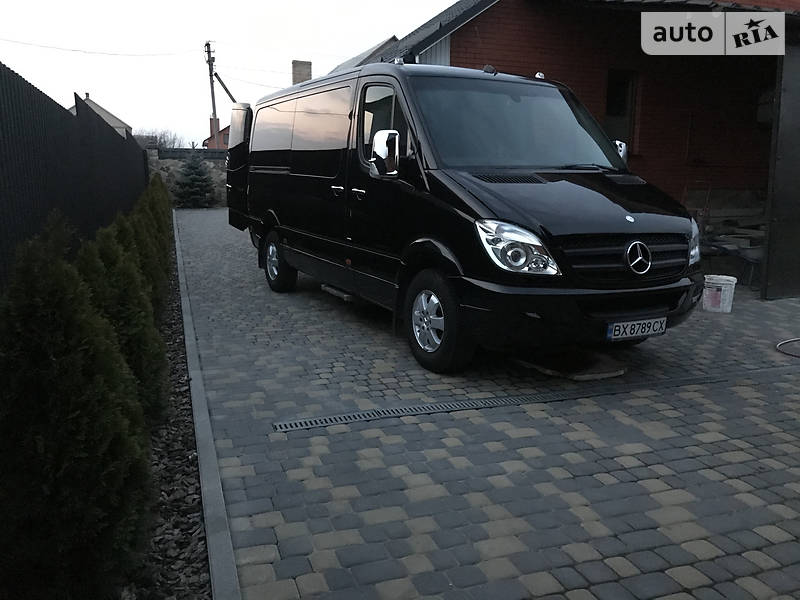 Мікроавтобус Mercedes-Benz Sprinter 2013 в 