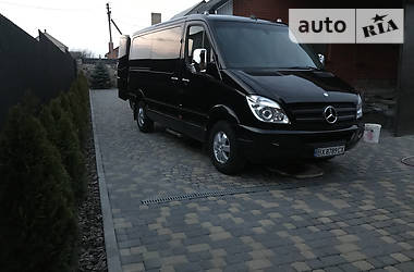 Мікроавтобус Mercedes-Benz Sprinter 2013 в 