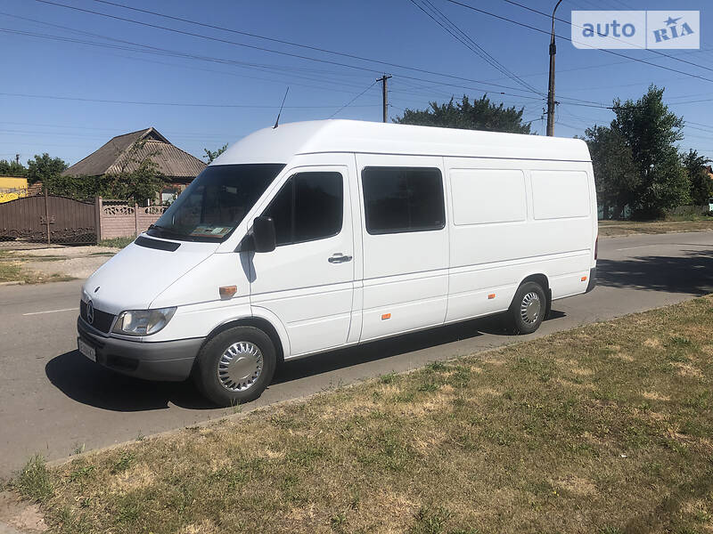 Мікроавтобус Mercedes-Benz Sprinter 2004 в 