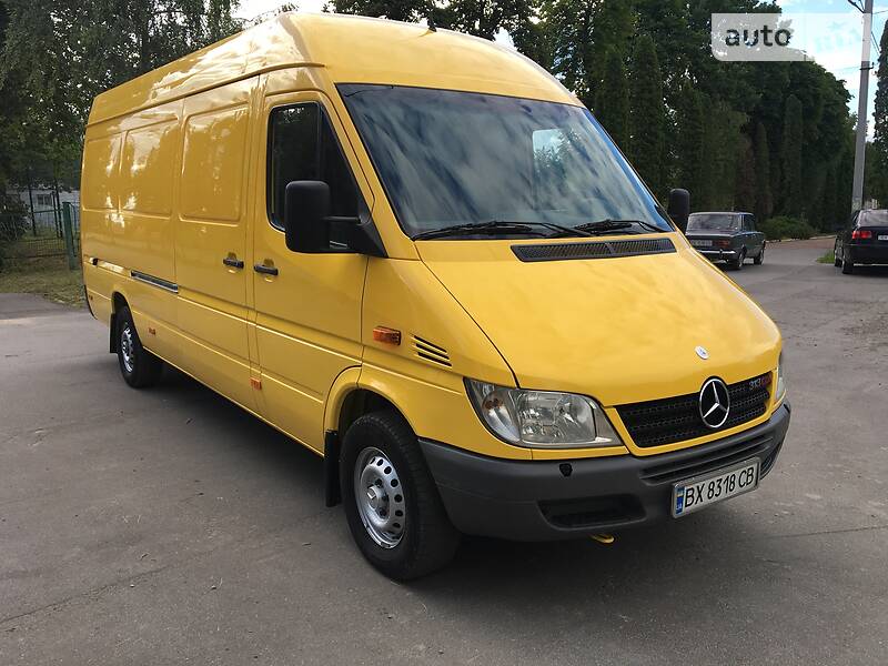 Вантажопасажирський фургон Mercedes-Benz Sprinter 2005 в Хмельницькому