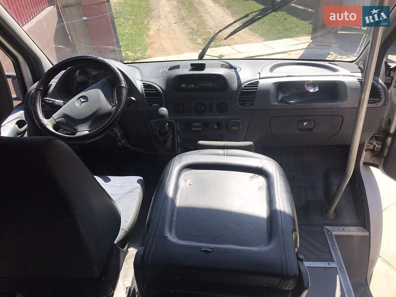 Микроавтобус Mercedes-Benz Sprinter 2005 в Тячеве
