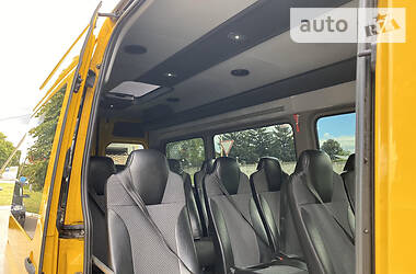 Микроавтобус Mercedes-Benz Sprinter 2010 в 