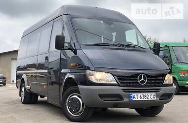 Микроавтобус Mercedes-Benz Sprinter 2005 в Ивано-Франковске