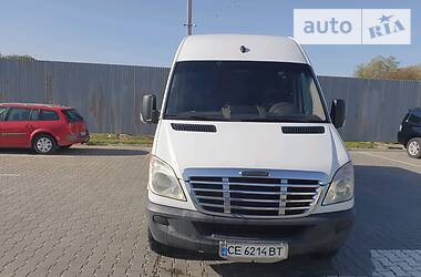 Микроавтобус Mercedes-Benz Sprinter 2007 в Вижнице