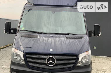 Вантажний фургон Mercedes-Benz Sprinter 2015 в Чернівцях