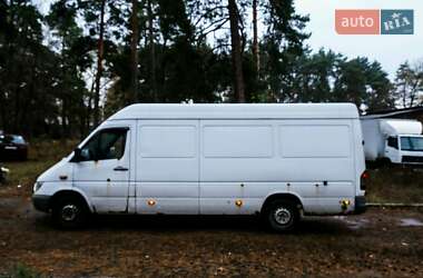 Грузовой фургон Mercedes-Benz Sprinter 2005 в 