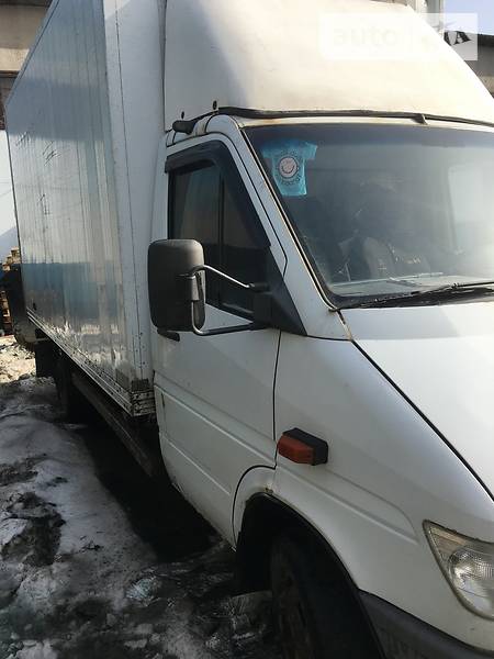 Грузовой фургон Mercedes-Benz Sprinter 1996 в Виннице